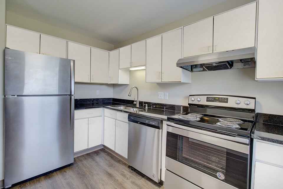 Gray & Associates, LLP New Berlin, WI Office