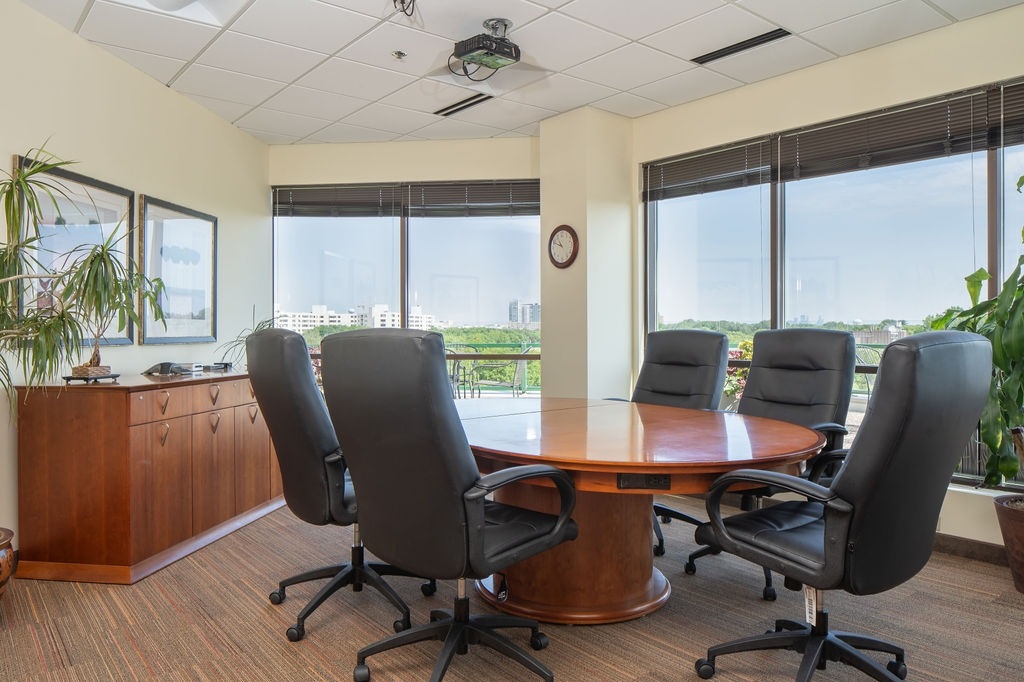 The Law Office of Ronald D. Ousky Edina, MN Office