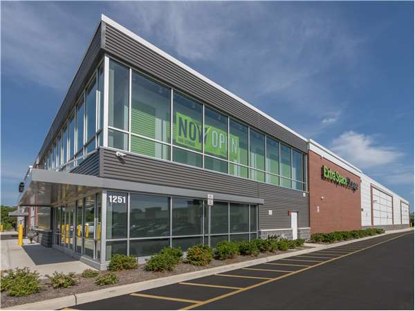 Vladimir & Associates North Babylon, NY Office