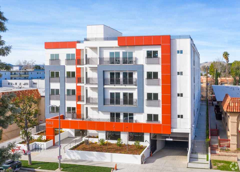 Binder Kalioundji LLP Canoga Park, CA Office