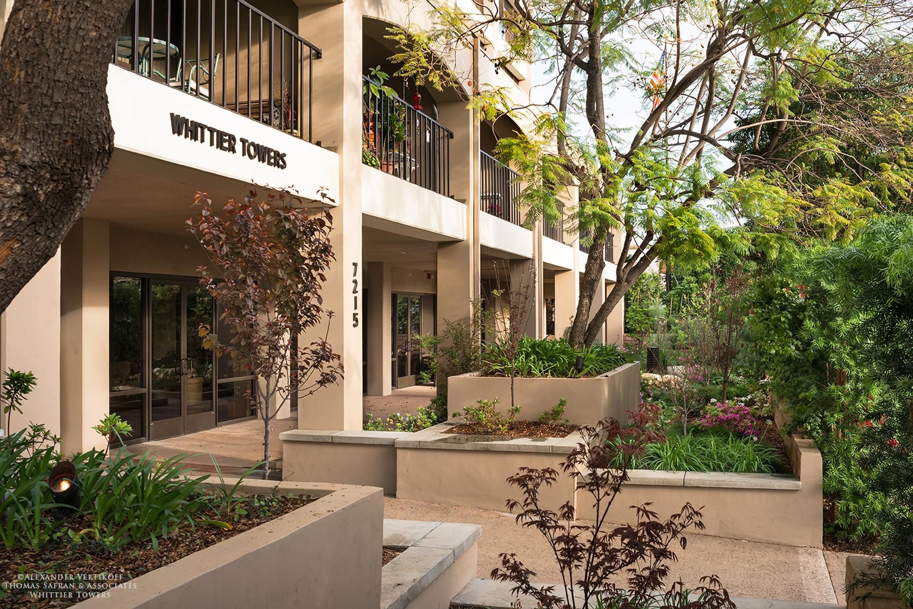 Law Offices of Moore & Associates Whittier,  Office