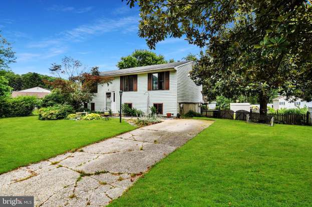 Pines Federal Houston,  Office