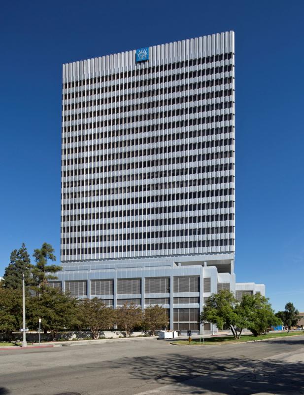 Ladas & Parry LLP Los Angeles, CA Office
