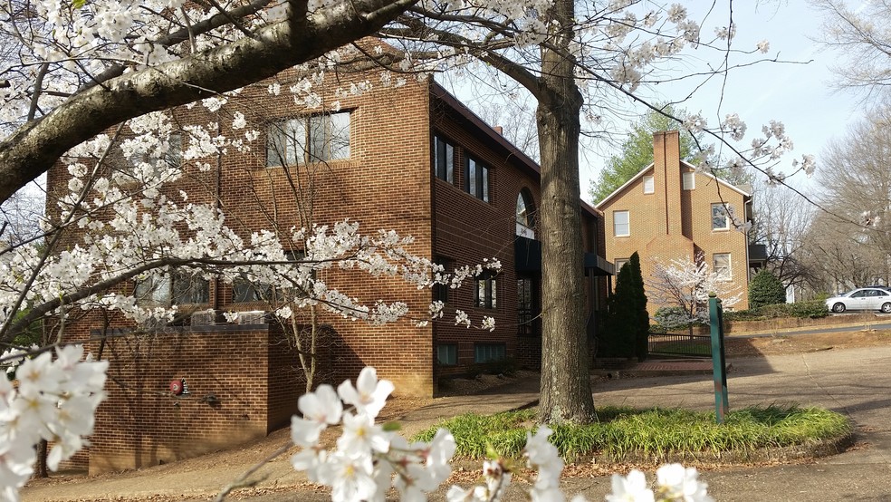 Parker, McElwain & Jacobs Charlottesville, VA Office