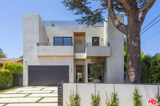 Victoria Associates Los Angeles,  Office