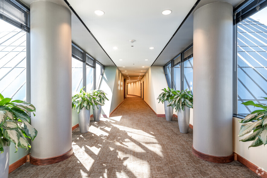 Law, Snakard & Gambill, P.C Fort Worth, TX Office