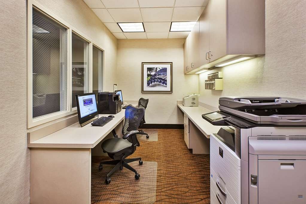 Peiffer Wolf Carr Kane Conway & Wise, LLP Cleveland,  Office