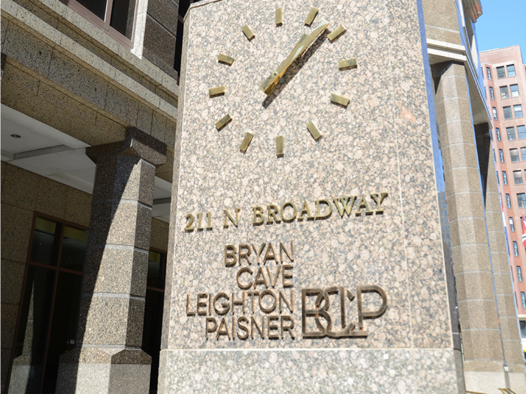 Bryan Cave Leighton Paisner LLP Saint Louis, MO Office