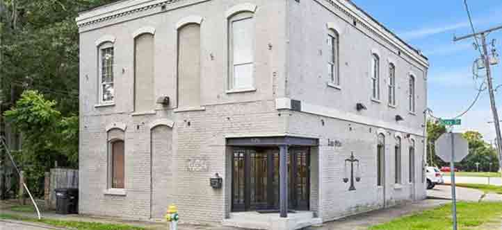 Law Office of Donald DAunoy Jr., LLC Kenner,  Office