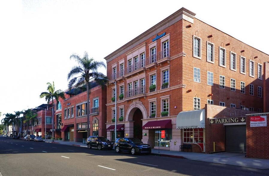 IPLS Beverly Hills,  Office