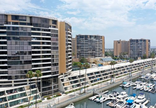 Nancy Bornn Playa del Rey,  Office