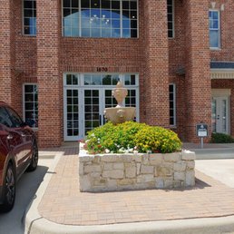 Routzon Law Firm Keller,  Office