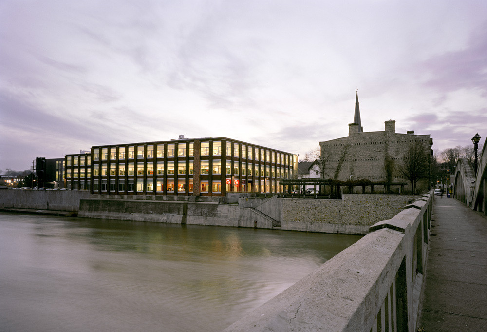 Levitt & Levitt Toronto, Canada Office