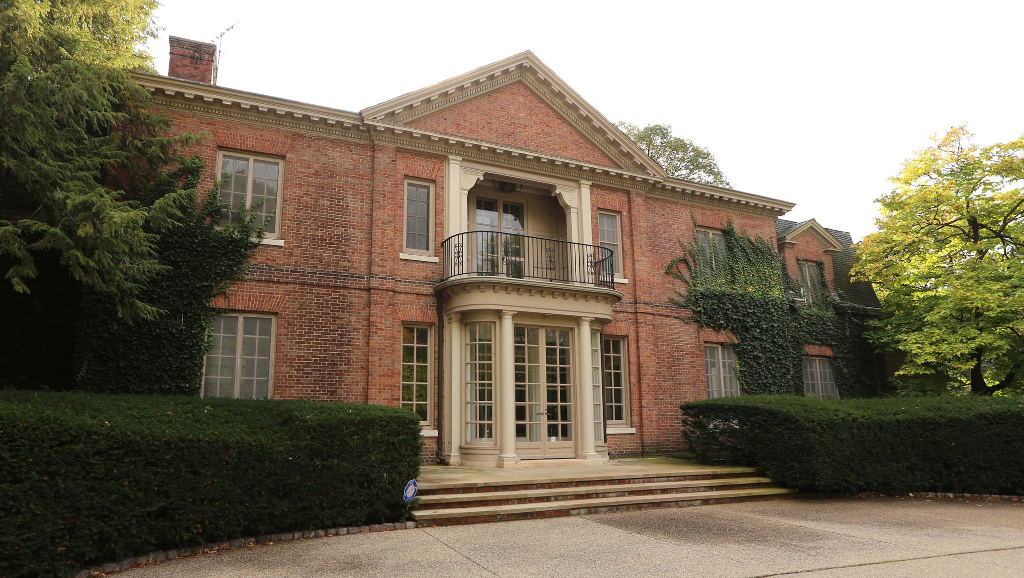 Hartmann & Nihem, PLLC Grosse Pointe Farms,  Office
