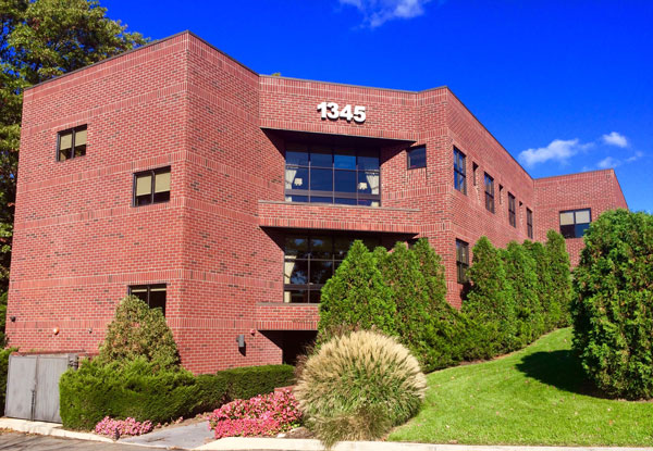 Davis & Ferber, LLP Islandia,  Office