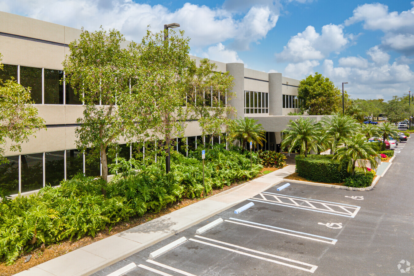 Fiallo Law Miami Lakes,  Office
