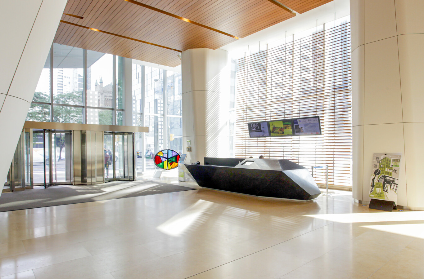 Davies Ward Phillips & Vineberg LLP Toronto, Canada Office