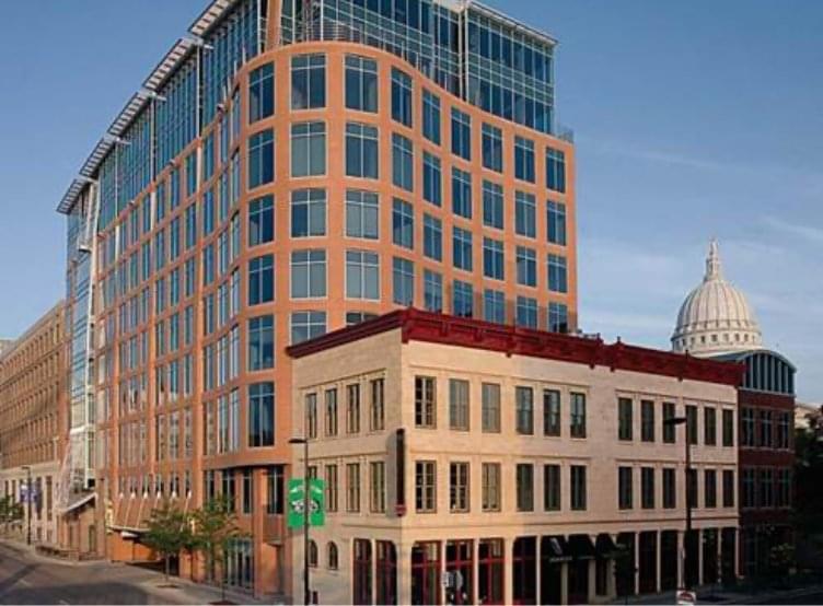 Von Briesen & Roper SC Mequon, WI Office