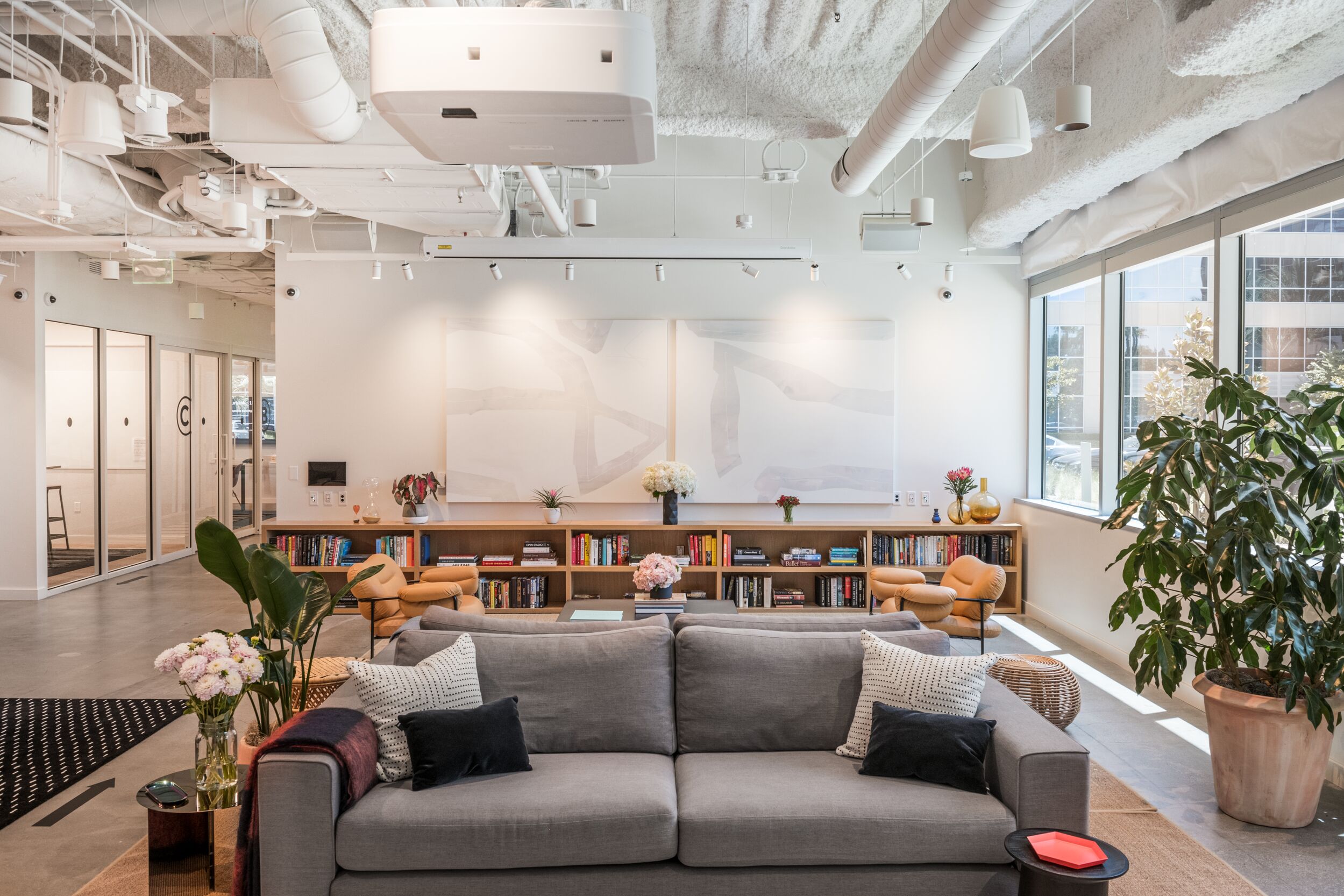 The Sydney Law Firm, PC Woodland Hills, CA Office