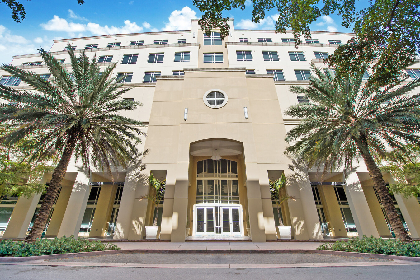 Geoffrey M. Wayne Coral Gables, FL Office