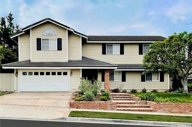 BURNS & MOSS Newport Beach,  Office