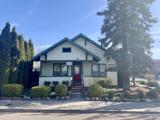 Shlesinger & deVilleneuve Attorneys PC Klamath Falls, OR Office