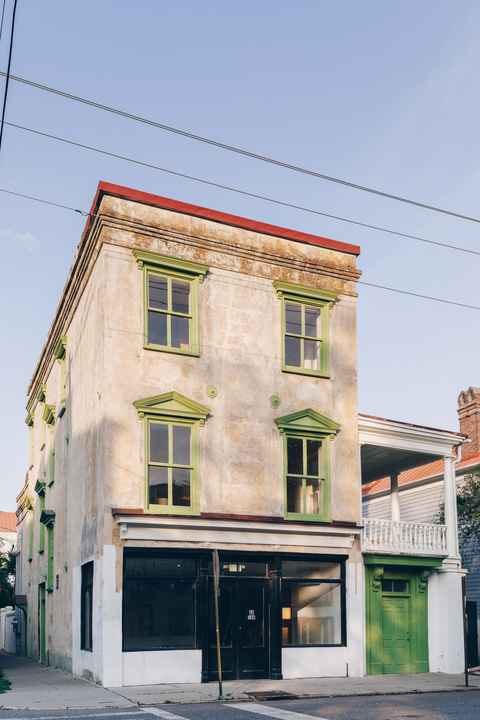 Butler & College Charleston,  Office