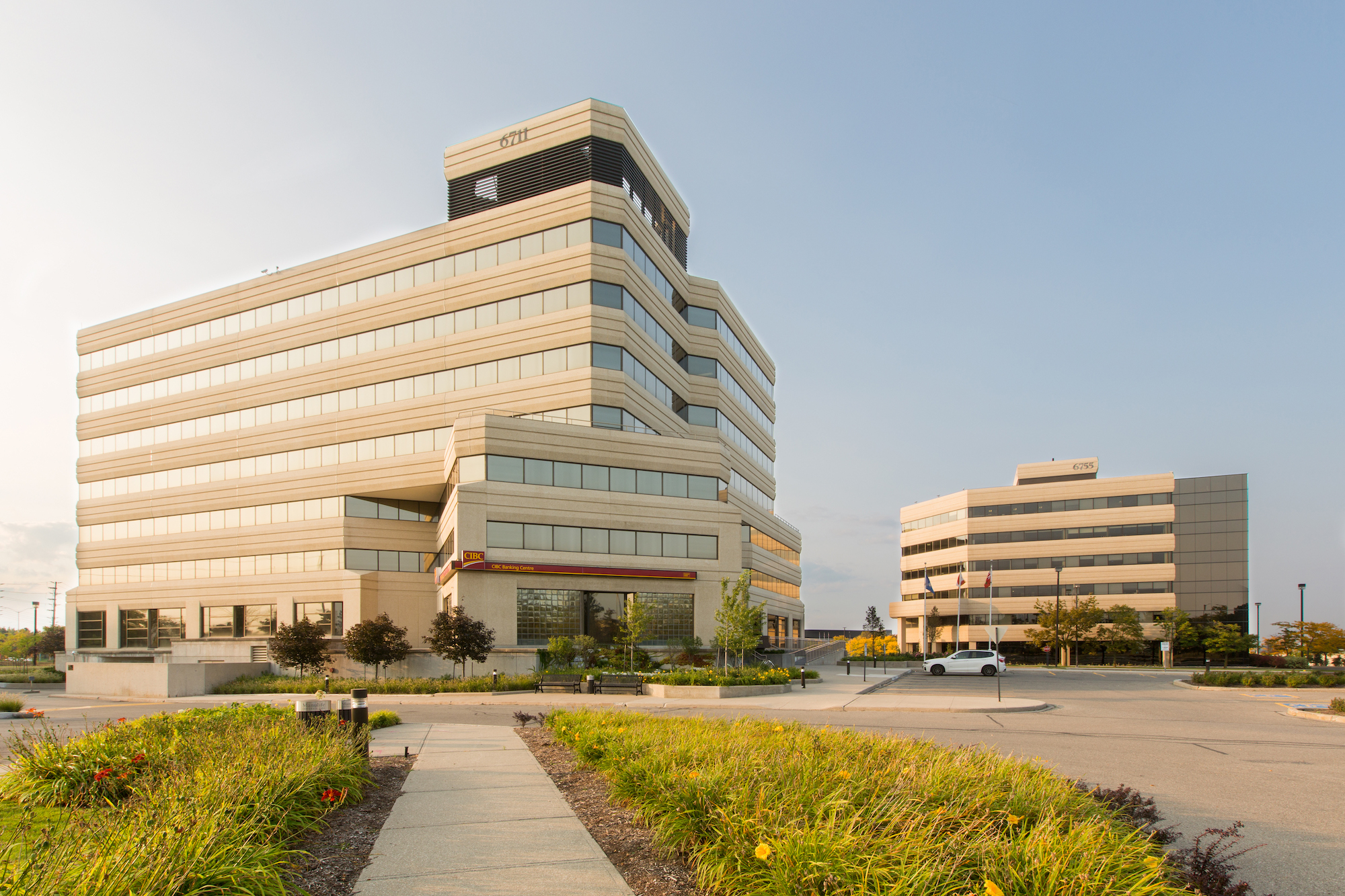 Mahoon Law Professional Corporation Mississauga, Canada Office