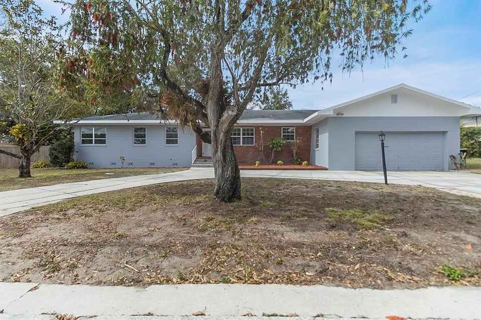 Taylor Johnson PL Winter Haven,  Office