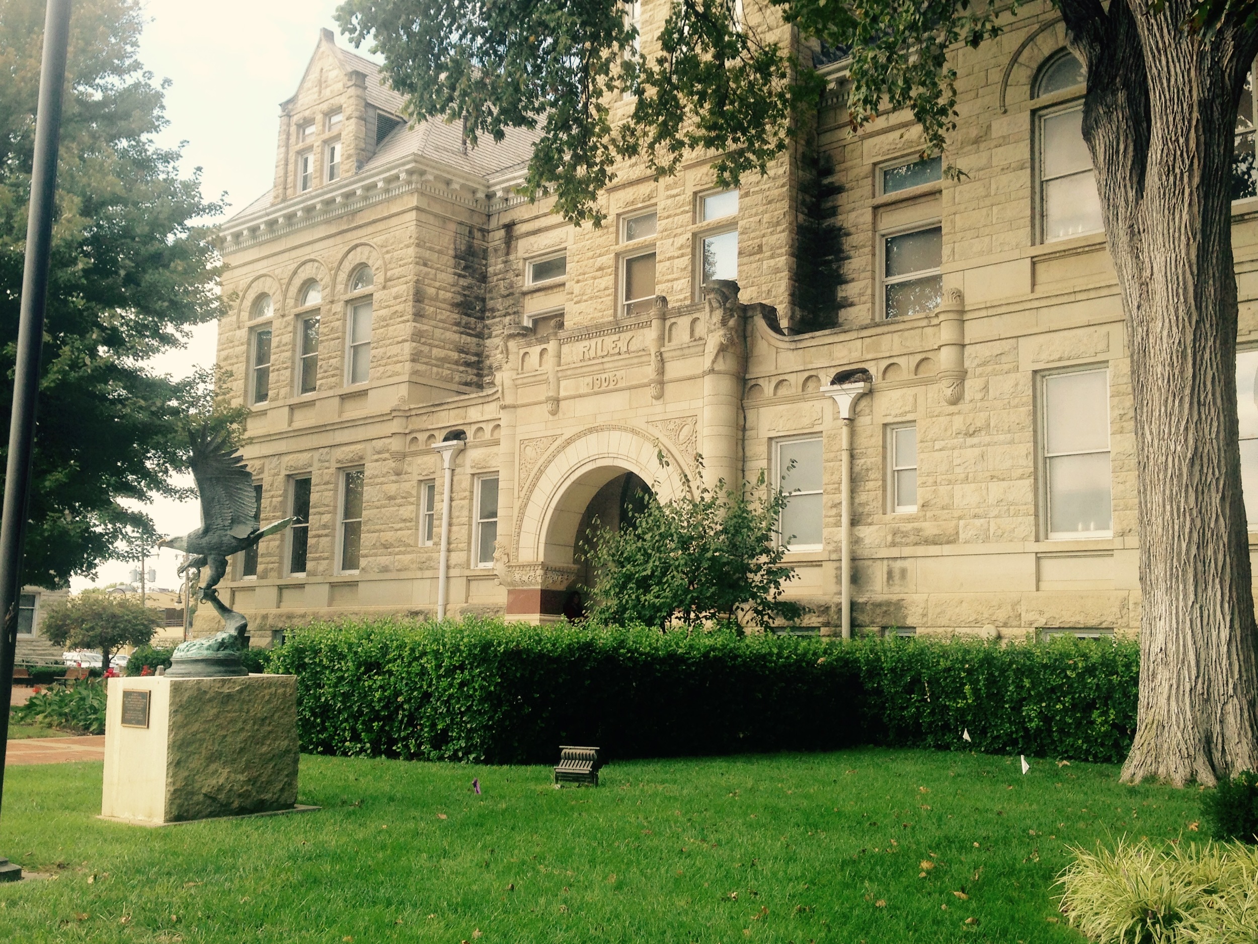 Seaton, Seaton and Dierks, LLP Manhattan, KS Office