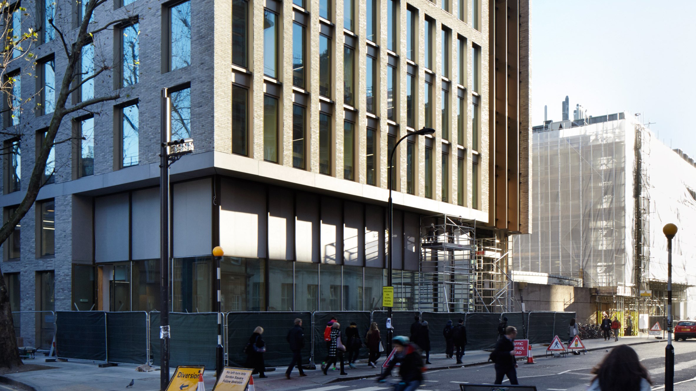 DR Solicitors London, UK-England Office