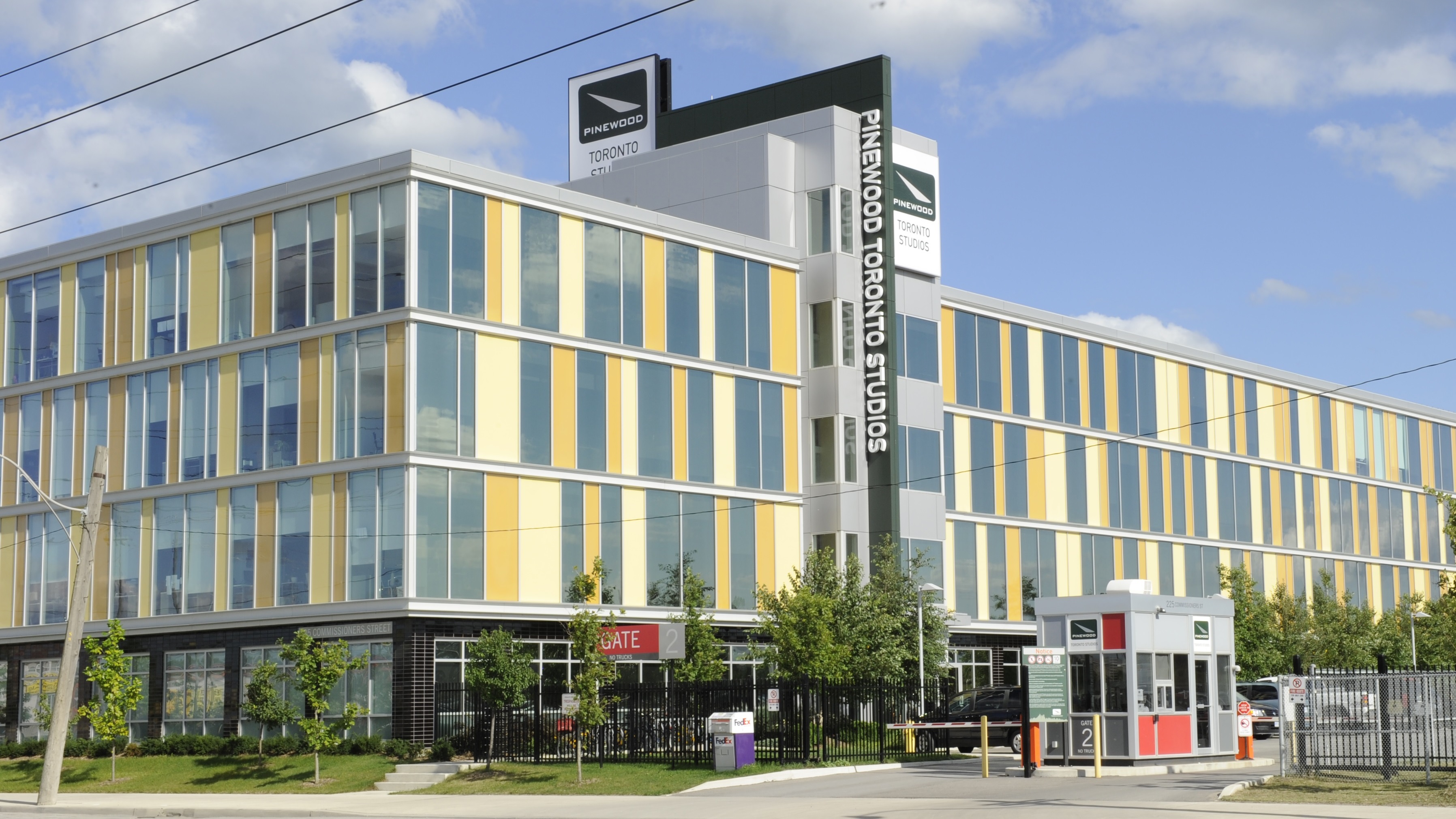 De Bousquet PC Toronto, Canada Office