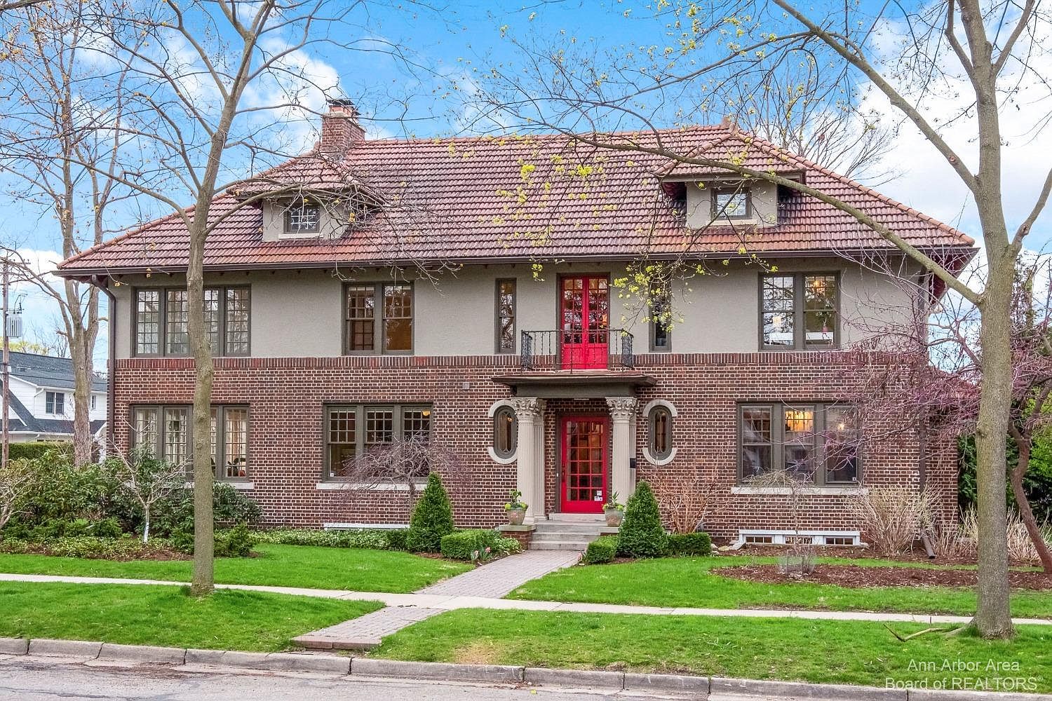 Howard & Howard Ann Arbor, MI Office