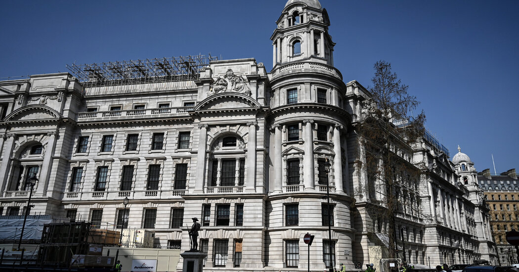 Travers Smith LLP London, United Kingdom Office