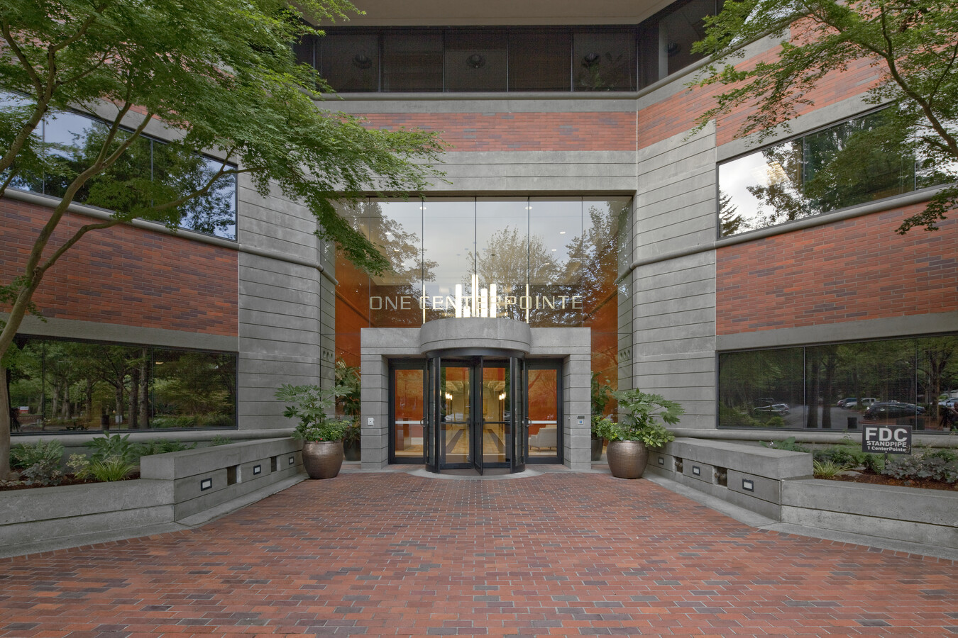 Bowles Fernandez Law Lake Oswego,  Office