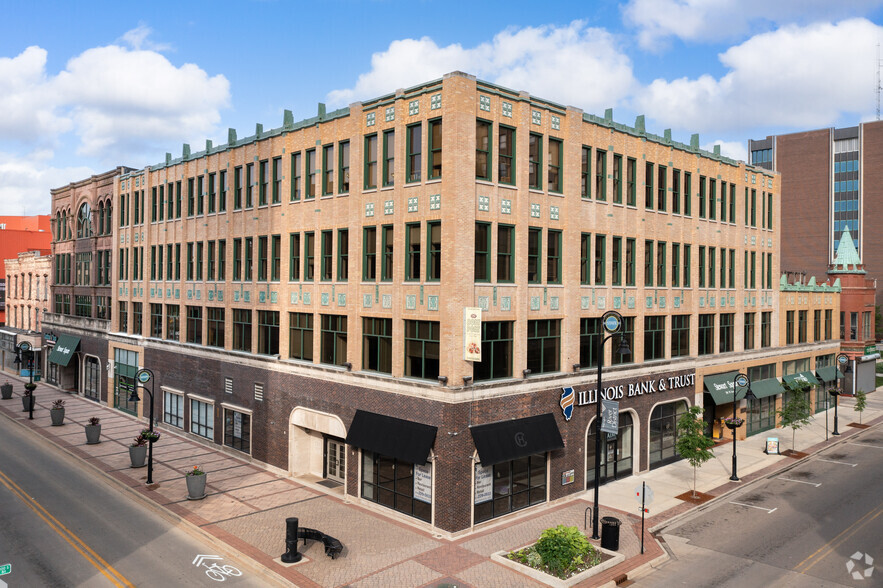 Hampilos & Associates, Ltd Rockford,  Office