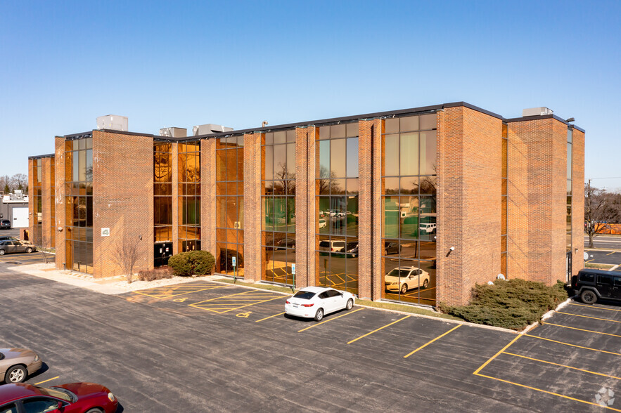 Kola & Associates, LTD Glen Ellyn,  Office