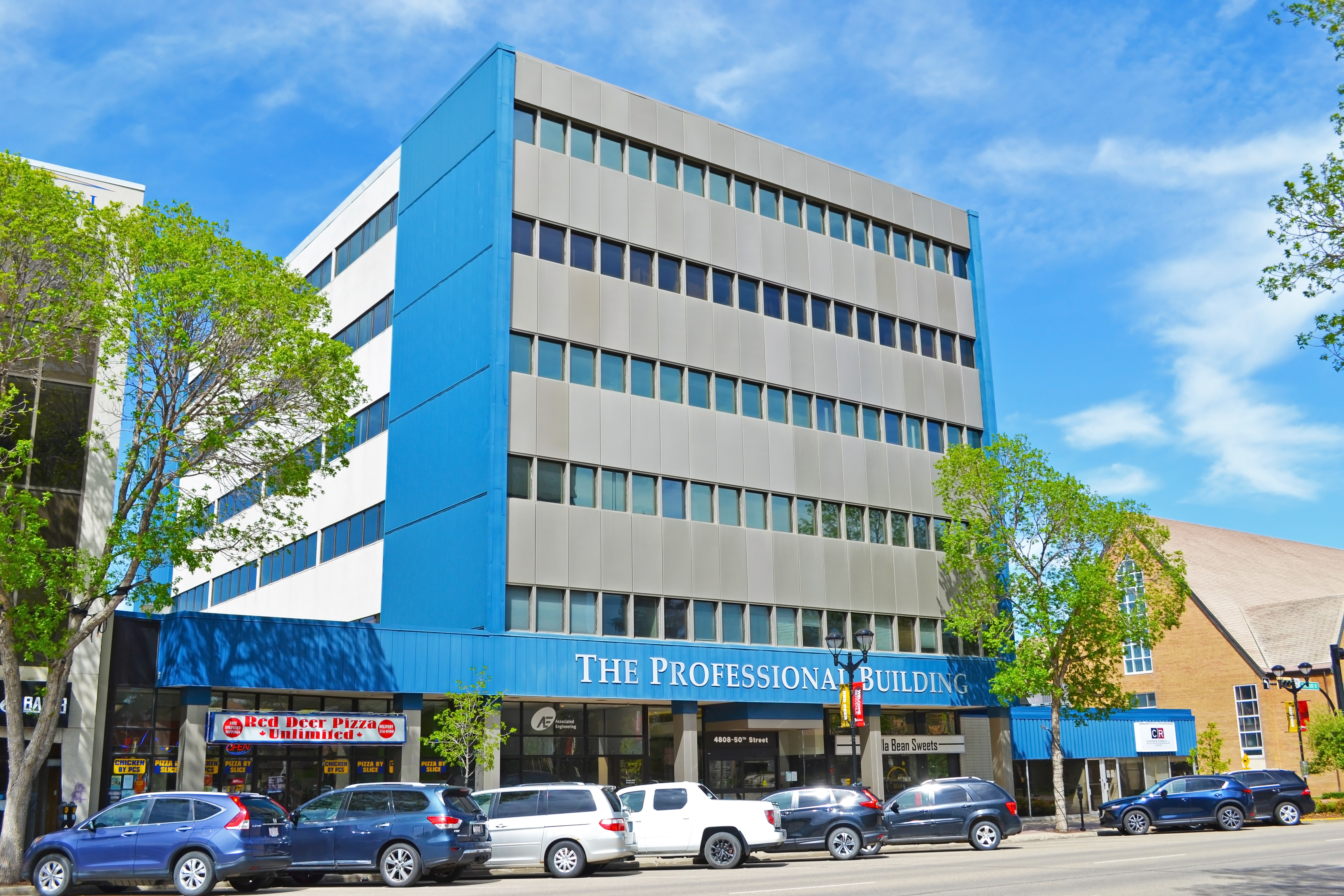CHAPMAN RIEBEEK LLP Red Deer, Canada Office