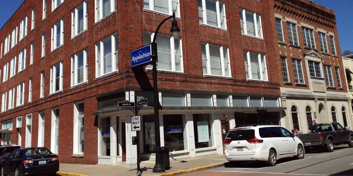 Thompson & Kennedy, PLLC Pikeville,  Office