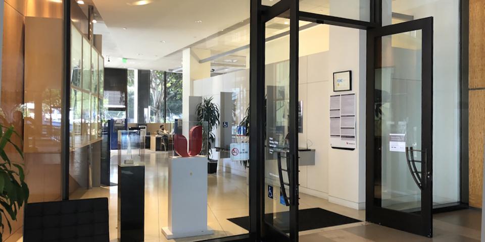 Gordon Rees Scully Mansukhani LLP Los Angeles, CA Office