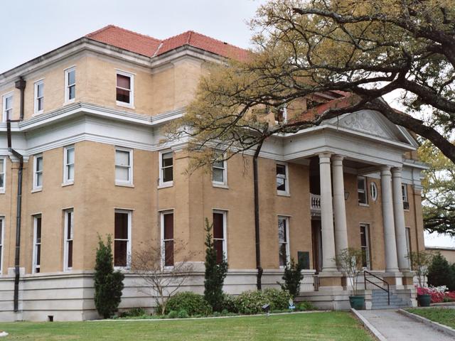 Law Office of Maurice Hall Plaquemine,  Office
