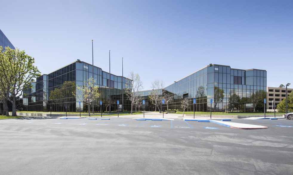 Gordon Rees Scully Mansukhani LLP Irvine, CA Office