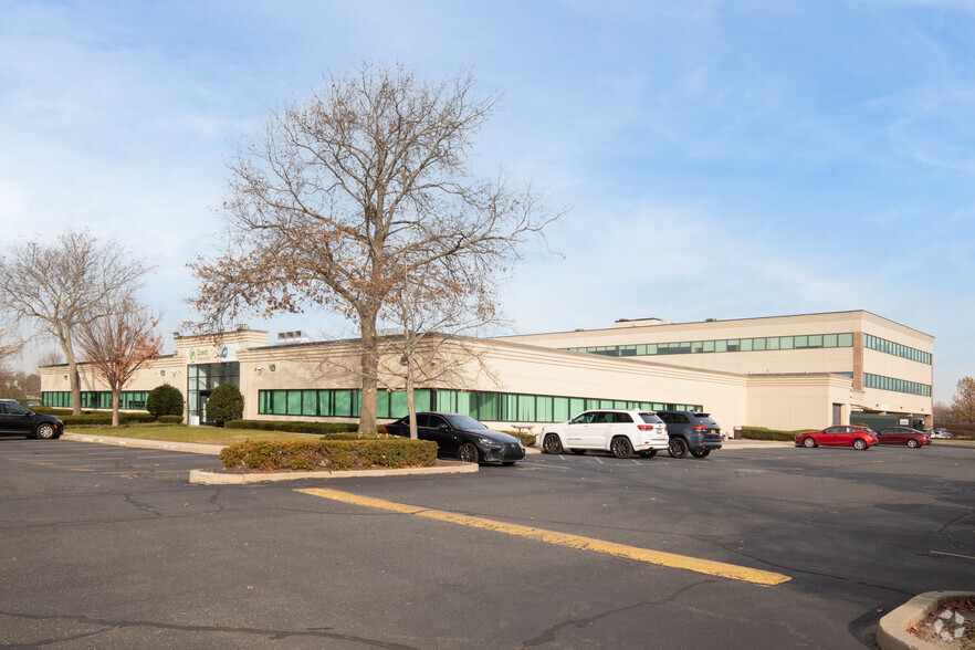 Aldridge Pite LLP Melville, NY Office