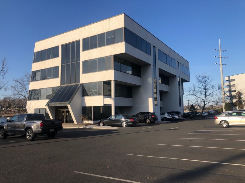 Hanus & Parsons, LLC Middletown,  Office
