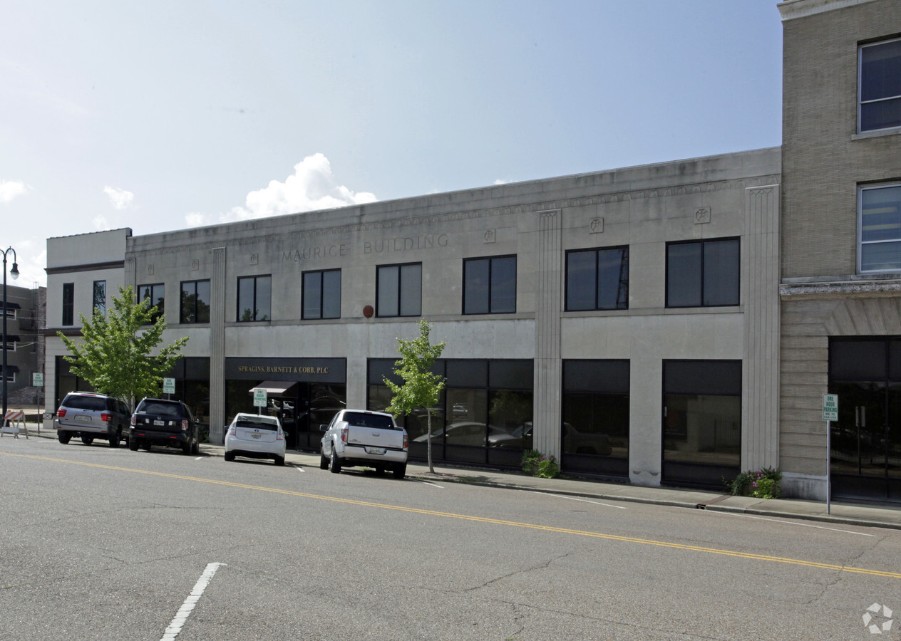 Spragins, Barnett & Cobb, PLC Jackson, TN Office