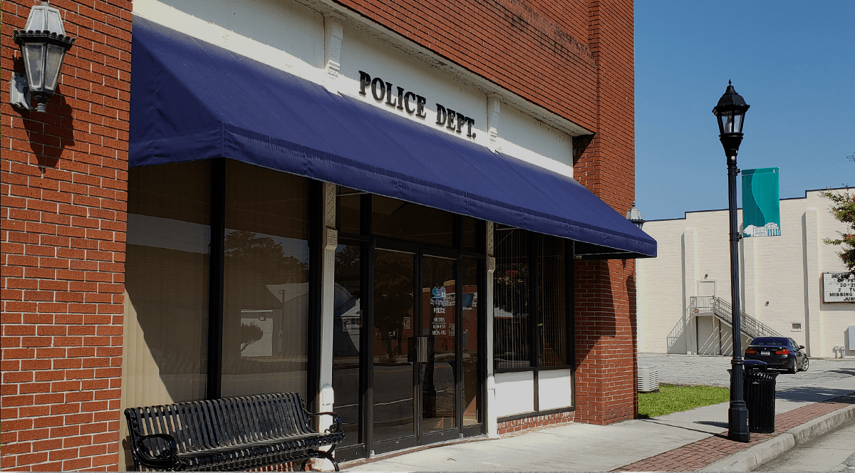 Hall & Navarro Springfield, GA Office