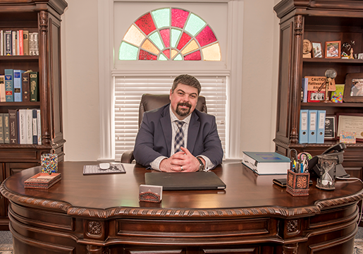 Law Offices of William V. Pernik Salinas,  Office