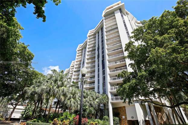 MAVEN IP Miami Shores,  Office