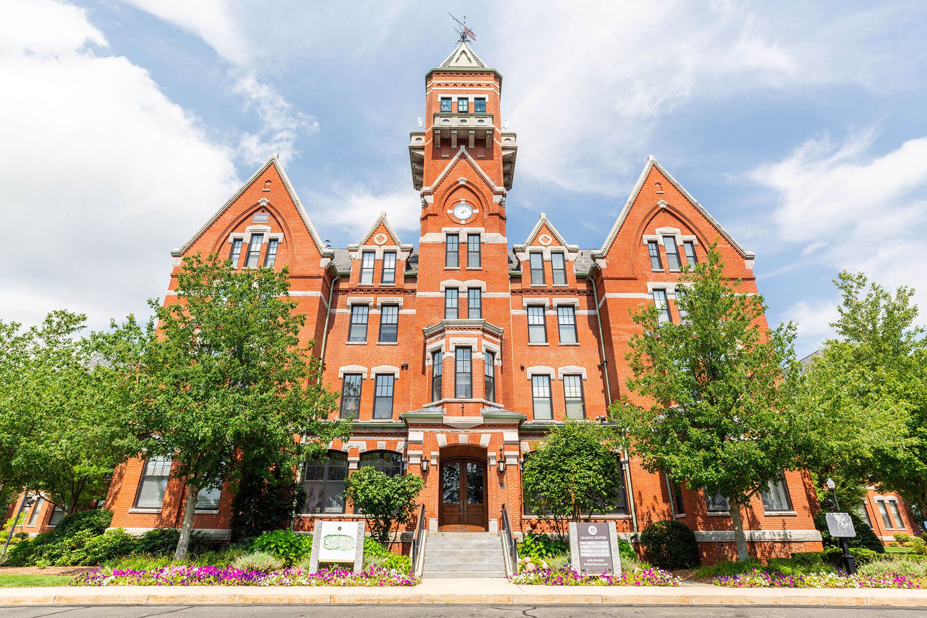 Lyons & Tzanoudakis, LLP Danvers,  Office