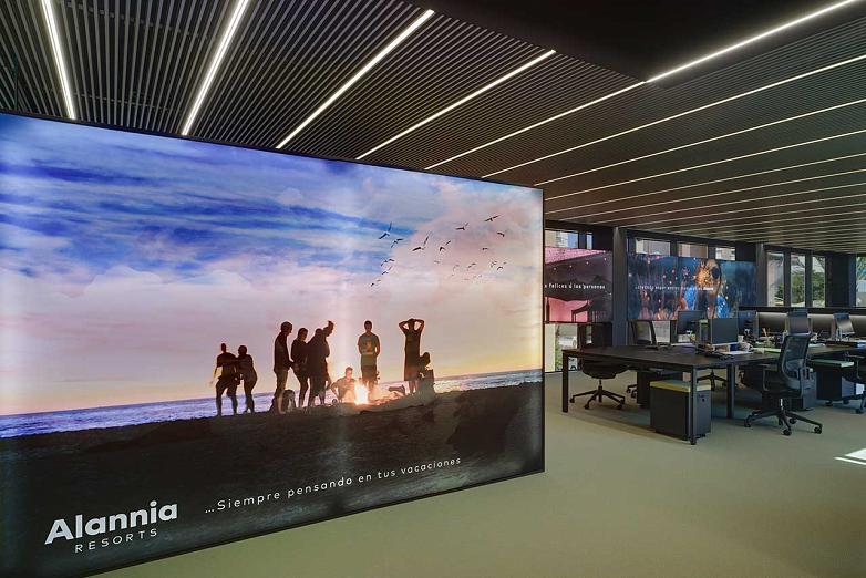 Linklaters Alicante, Colombia Office